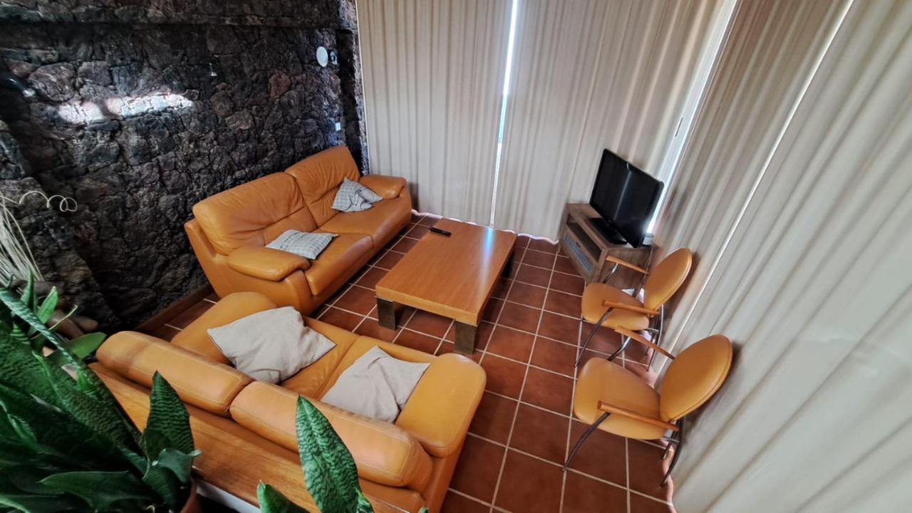 Casa Costa Volcan Тегисе Екстериор снимка